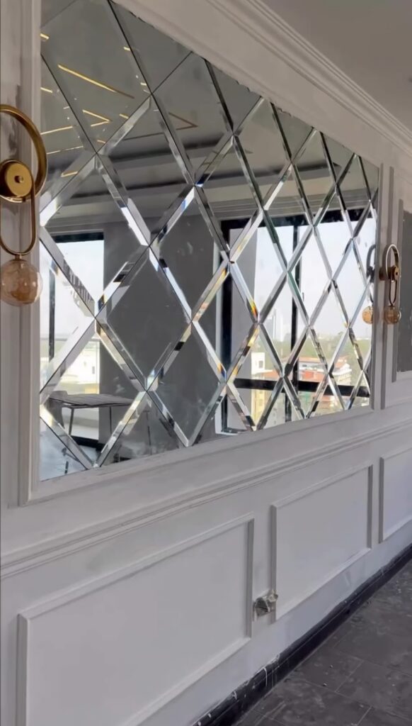 Boost Light with Multifaceted Mirrors